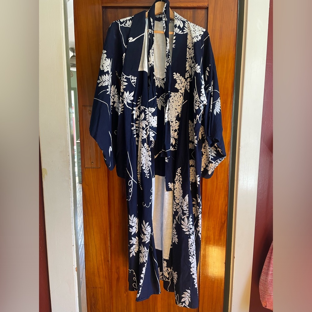 Authentic Japanese kimono with belt
